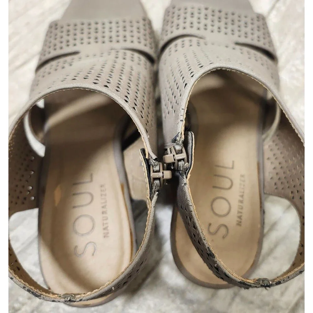 SOUL Naturalizer Dez Peep Toe Platform Wedge Sandals Beige Zip 6.5 Comfort Nude